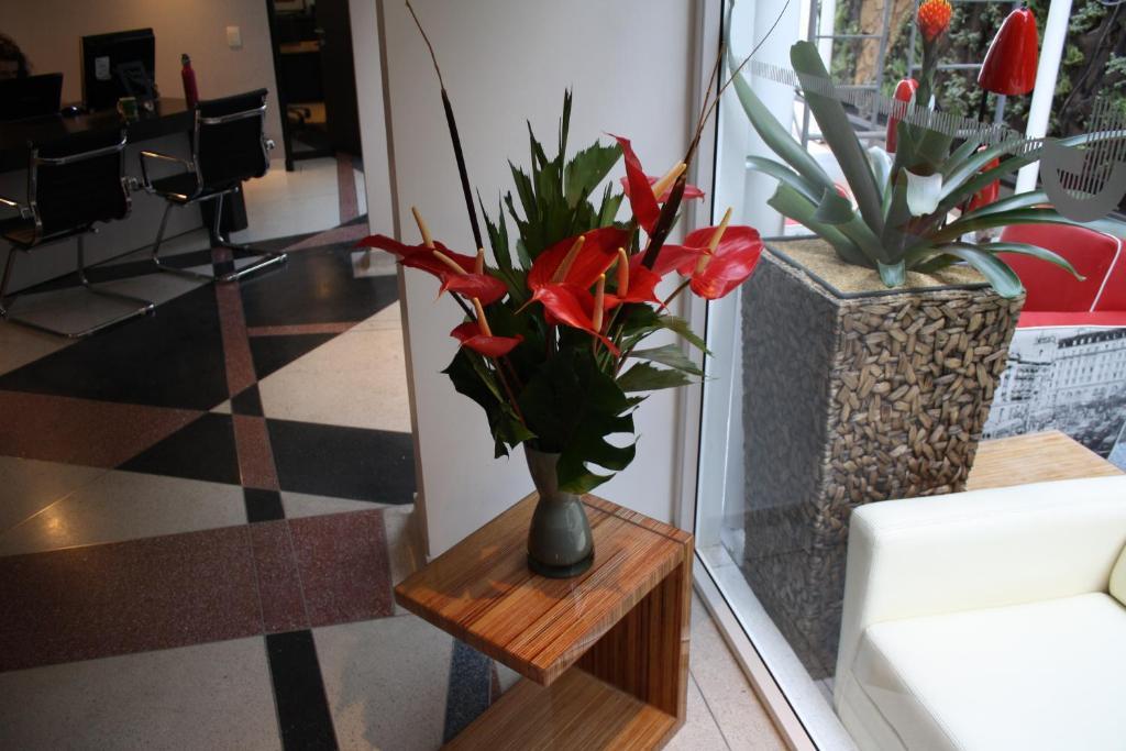 בוגוטה Casa Gaitan Cortes Hotel מראה חיצוני תמונה